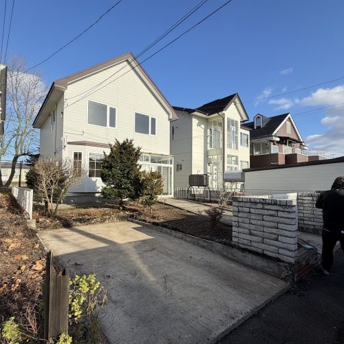 本通り改修工事始まりました!