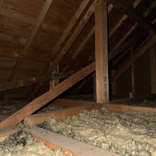 小屋裏作業：TV配線増設