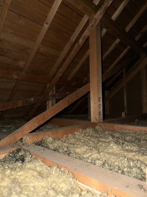 小屋裏作業：TV配線増設