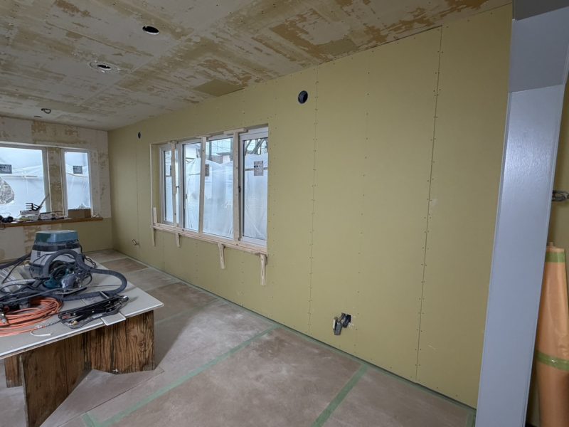 中から断熱施工 ネオマ30㎜付加断熱